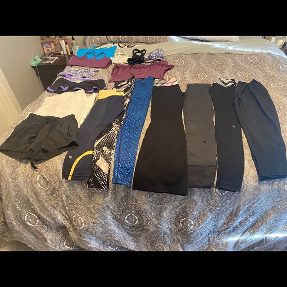 Lululemon lots - Picture 3 of 3